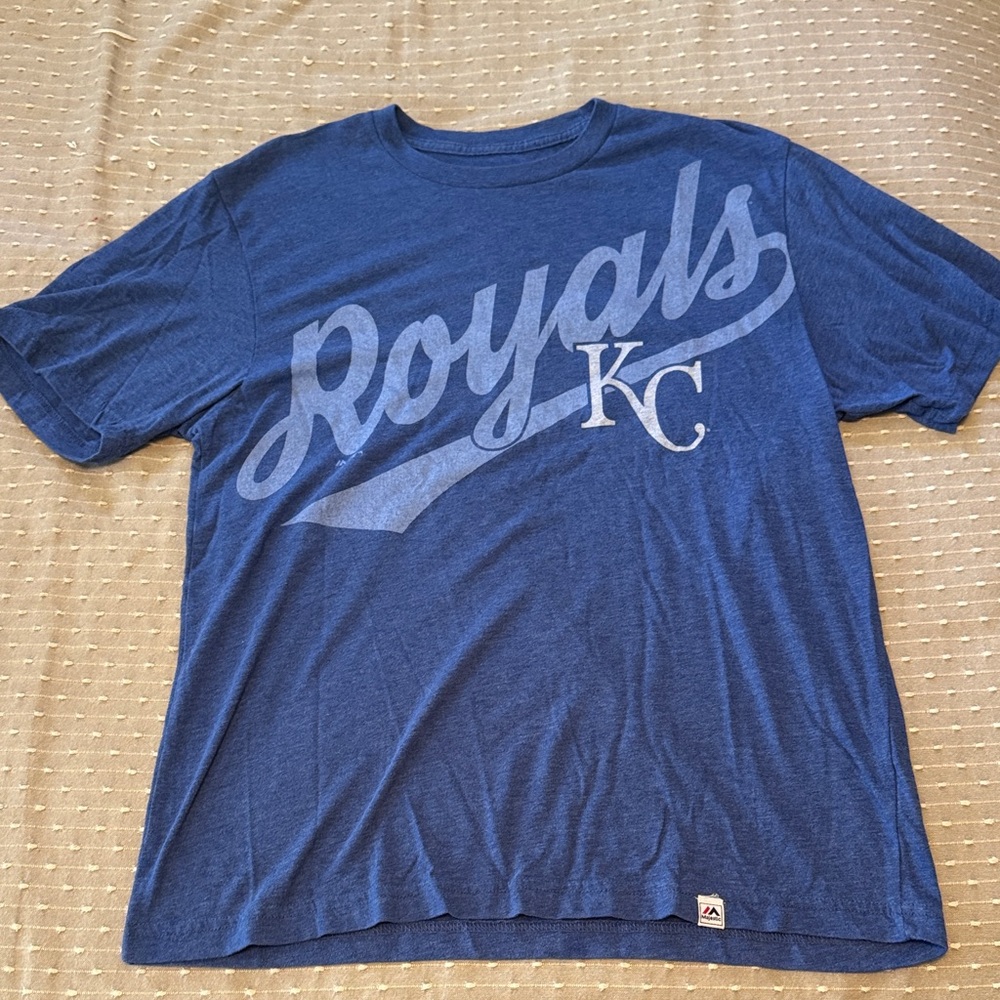 Men’s Majestic Kansas Royals Blue Graphic Tee